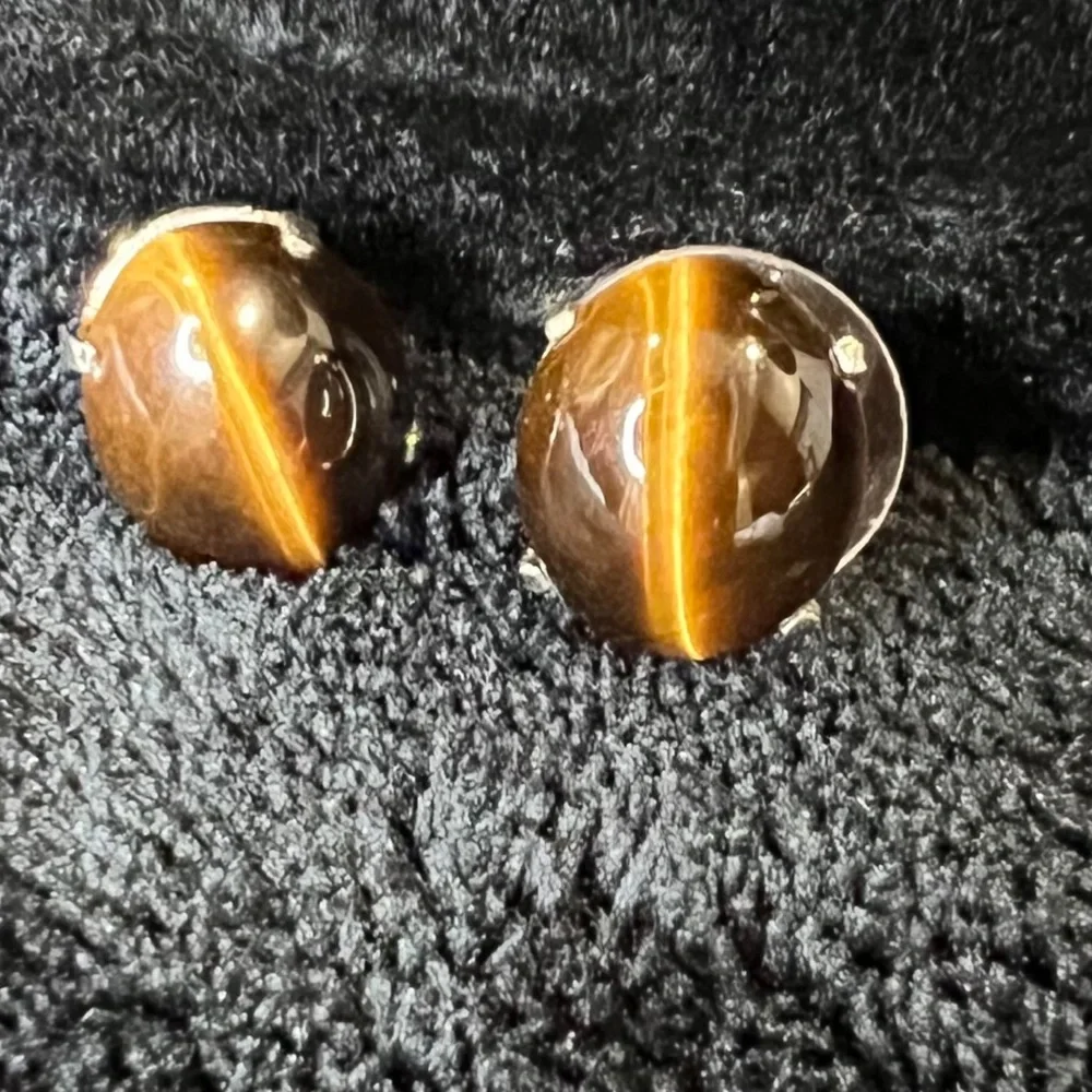Tiger Eye Stud Earrings - Picture 2 of 3